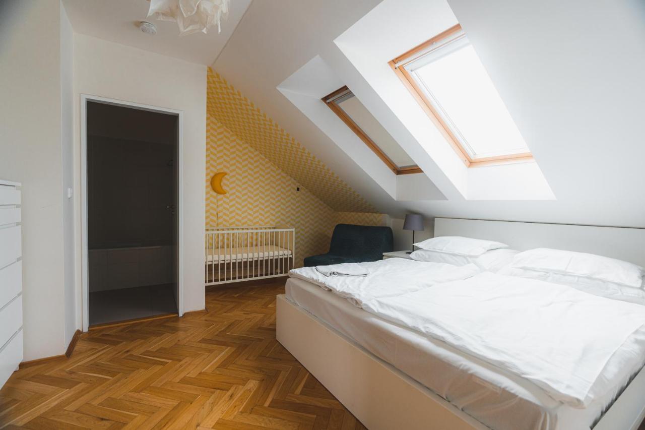 Veleslavin Apartments Praha Eksteriør bilde