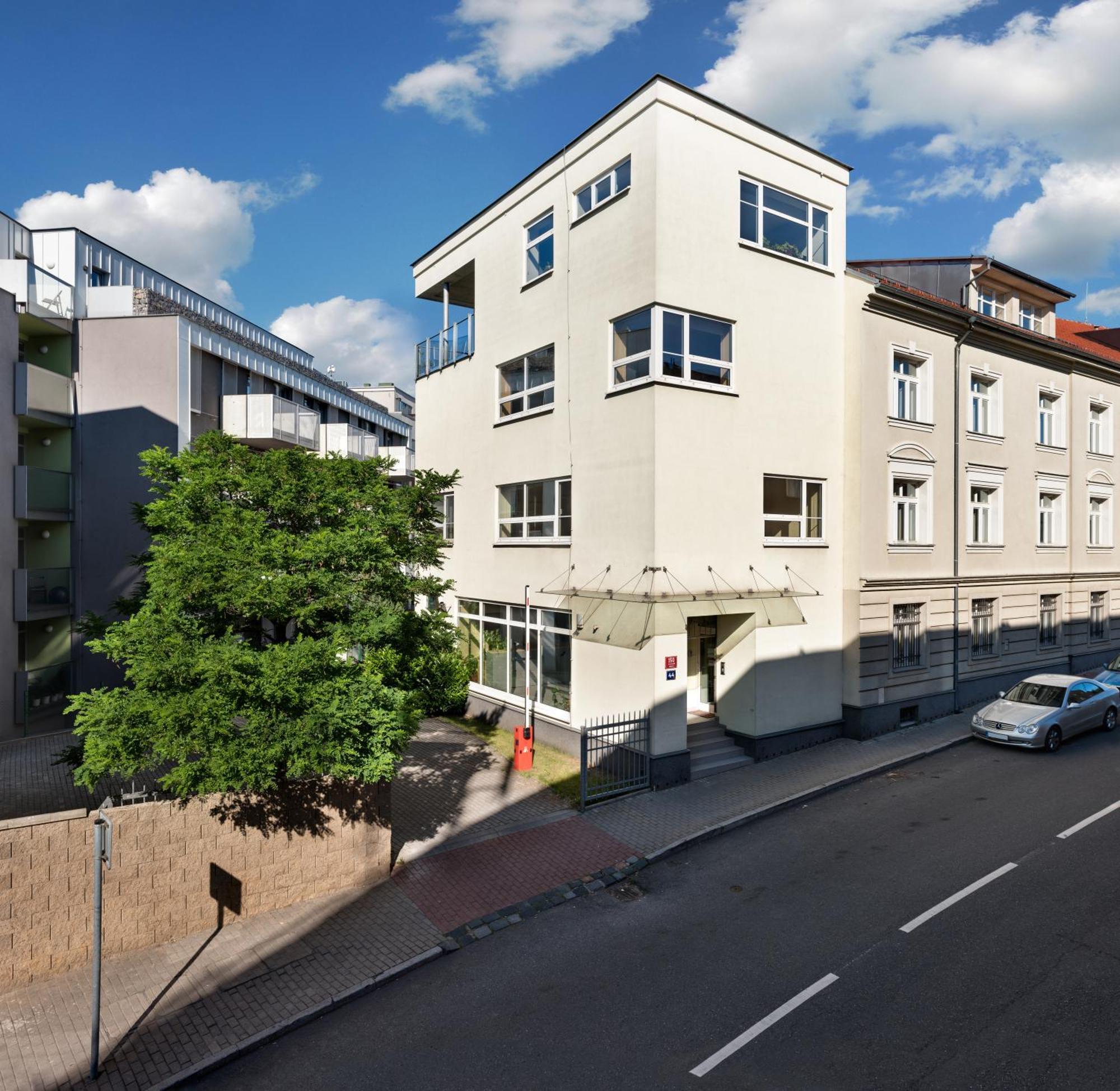 Veleslavin Apartments Praha Eksteriør bilde